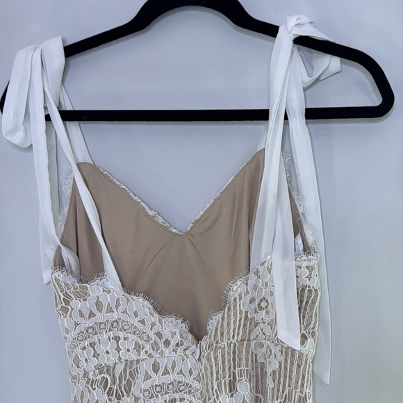 Lulu's Cream Lace Chemise Silky Finish - Picture 14 of 15
